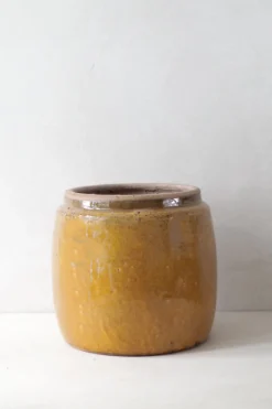 Glaserede Krukker|Mellem^PLANT Berit krukken, mustard, ø 22 cm